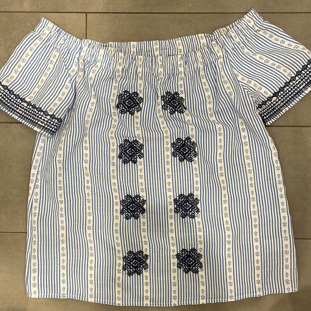 Impeccable Pig size XS off shoulder shirt